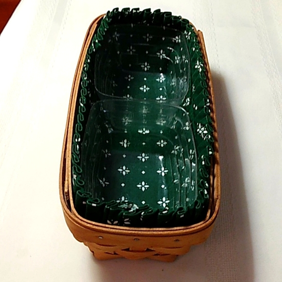 Longaberger Other - Longaberger NWOT Cracker Basket, green fabric liner and double set protectors.